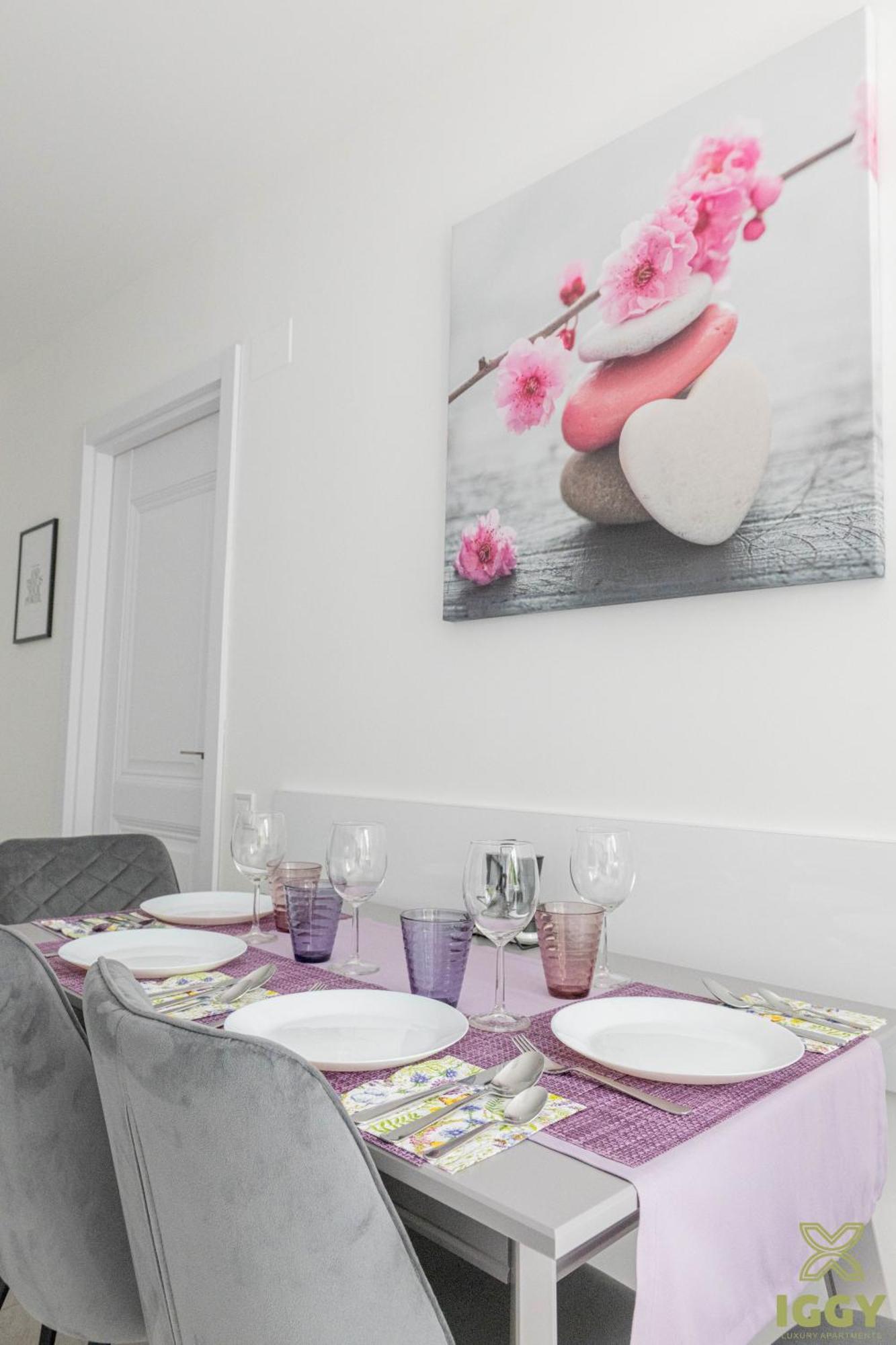 Iggy Premium Apartment Hunedoara Bagian luar foto